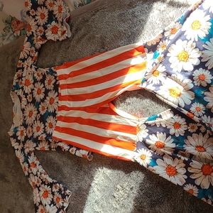 Adorable outfit &pants for lil girl